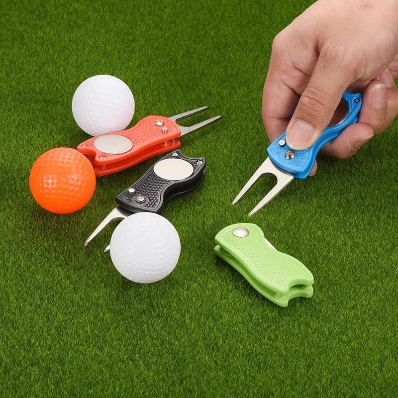 Golf Divot Tool – Foldable Metal Repair Tool with Magnetic Ball Marker