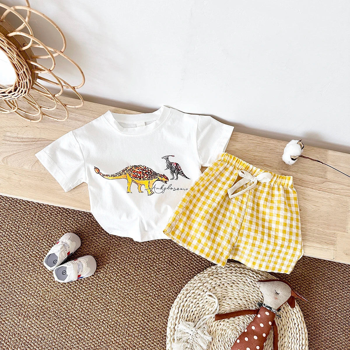 Baby Clothes Set – 2-Piece Dinosaur Print Top & Shorts Outfit for Boys & Girls, Summer